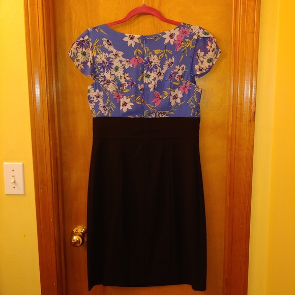 Like New Alyx Tulip Sleeve Sheath Dress, Size 6 - Picture 7 of 12